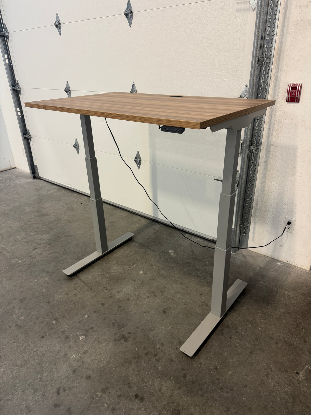 Choices Electric Height Adjustable Desk w/ Upgraded Top