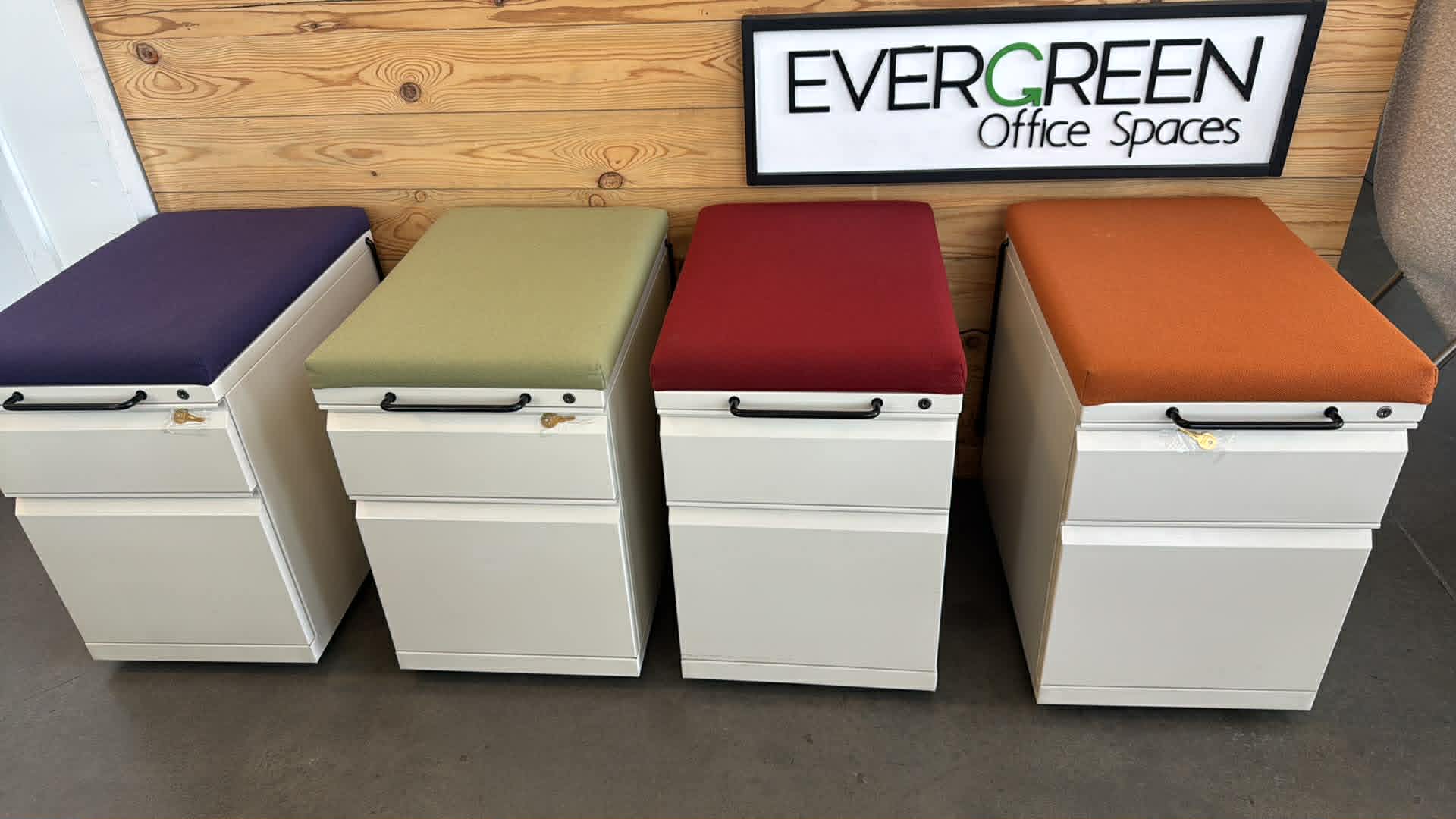 Herman Miller Meridian Mobile Pedestal