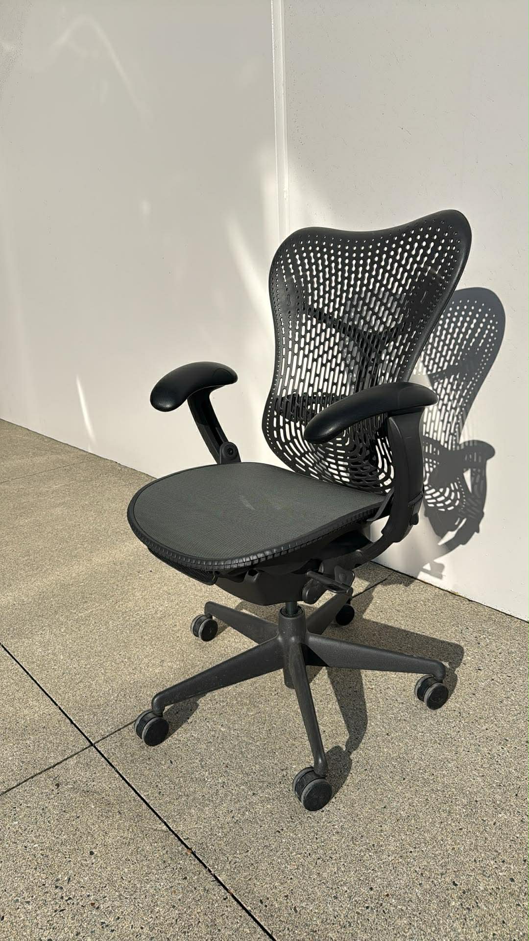 Herman Miller Mirra Chair