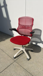 Knoll Generation Task Chair