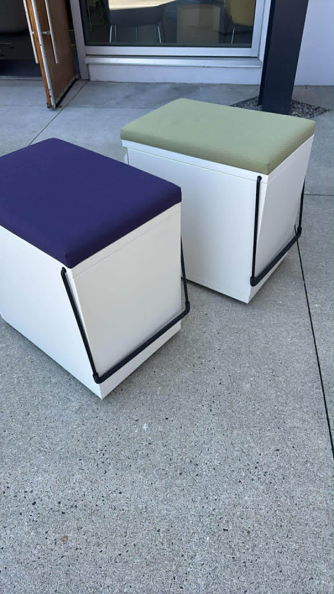 Herman Miller Meridian Mobile Pedestal