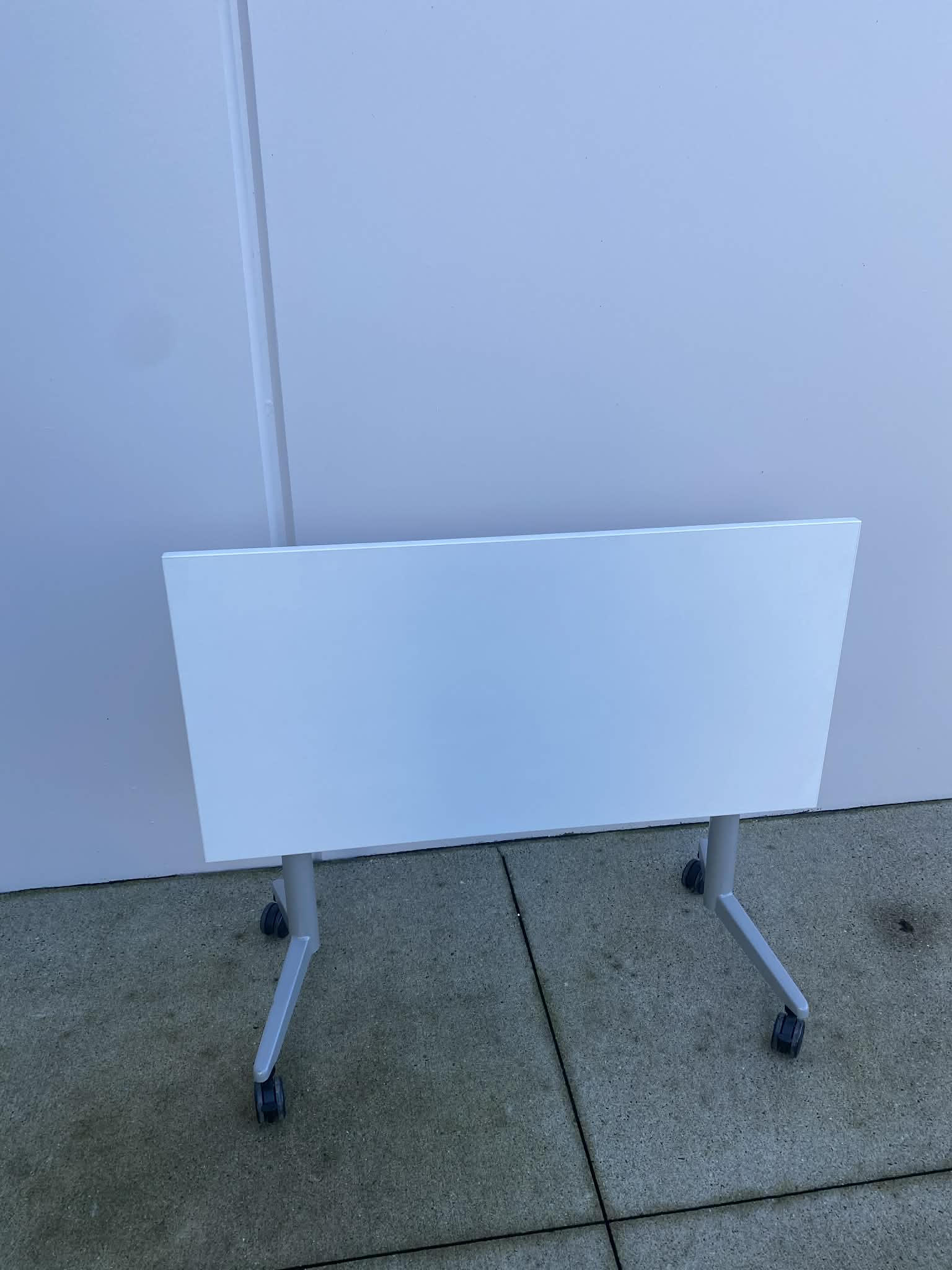 Used White Flip Top Rolling Table