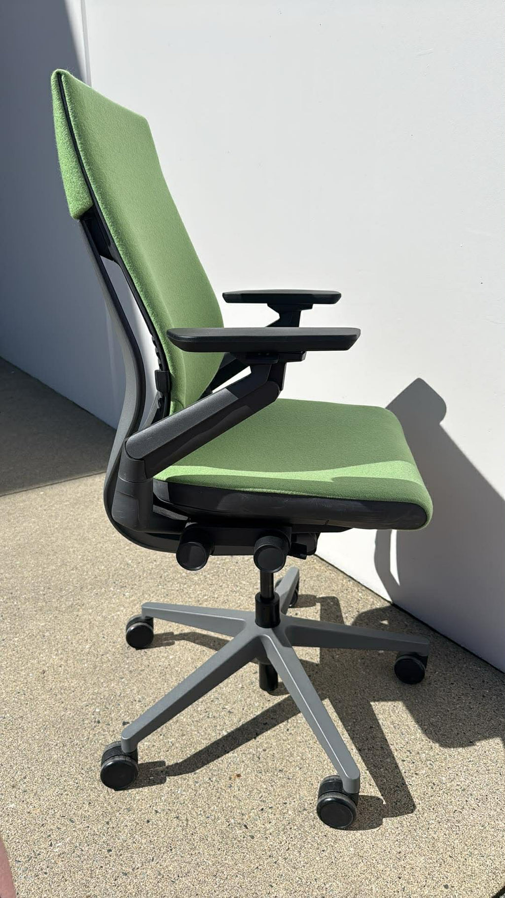 Steelcase Gesture Task Chair - Fully Loaded w/ New Arms
