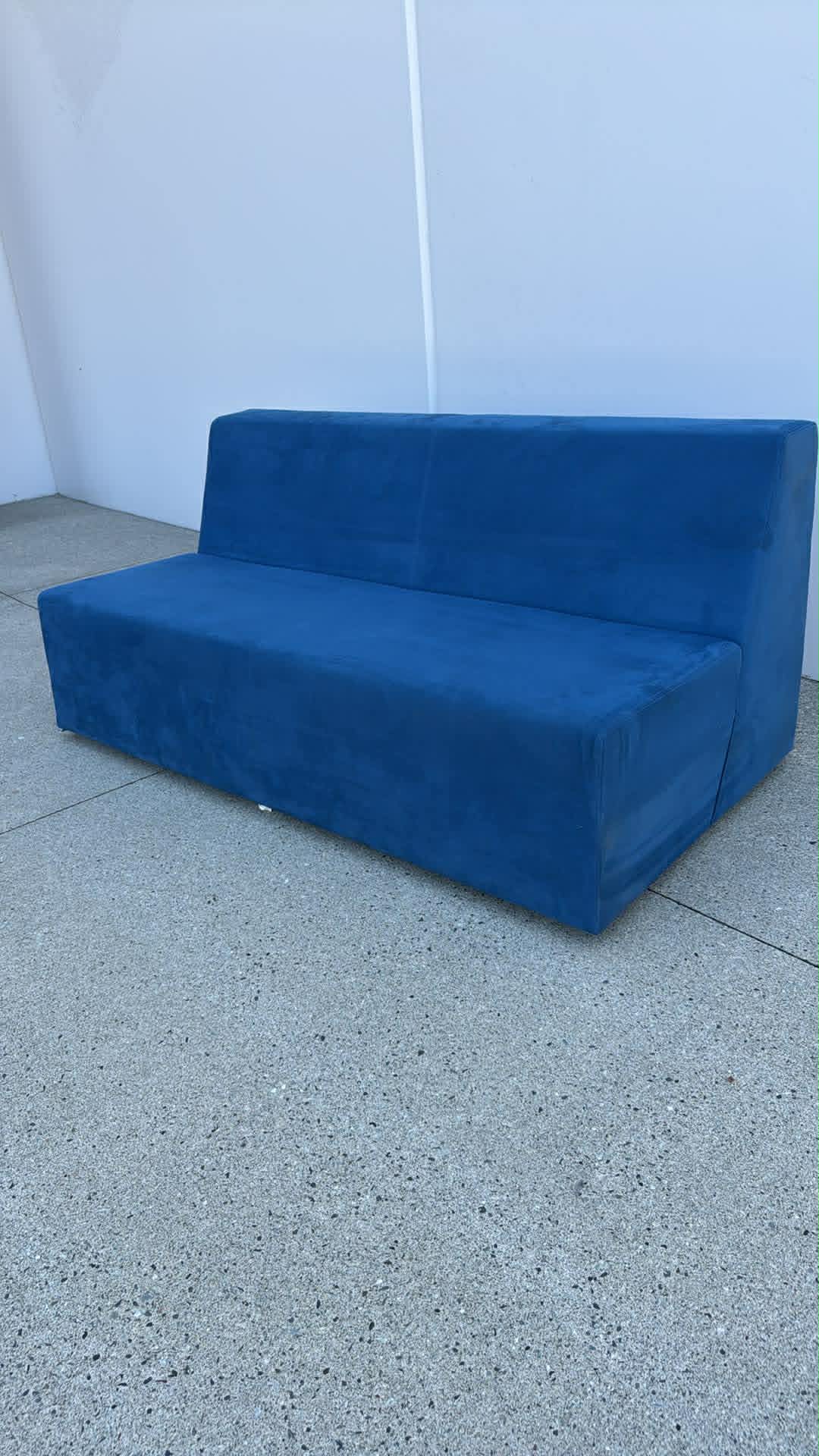 Steelcase Turnstone Campfire Lounge Sofa