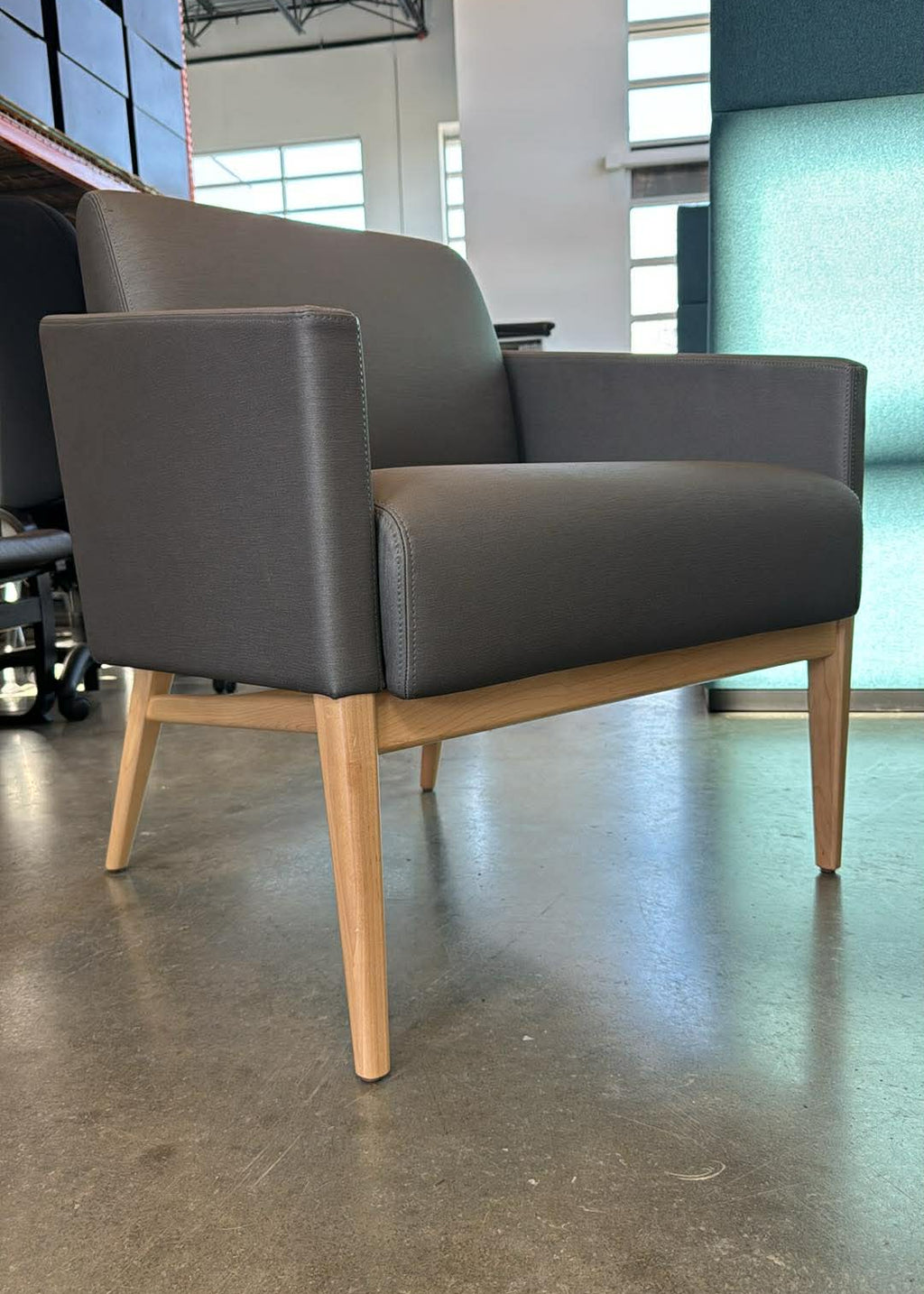 Herman Miller Nemschoff Sophora Lounge Chair