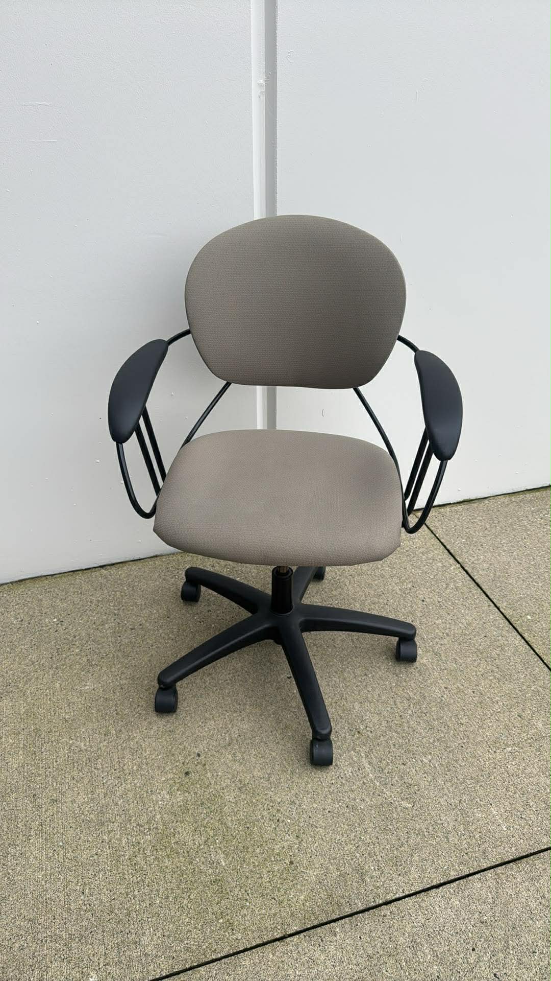 Steelcase Uno Task Chair