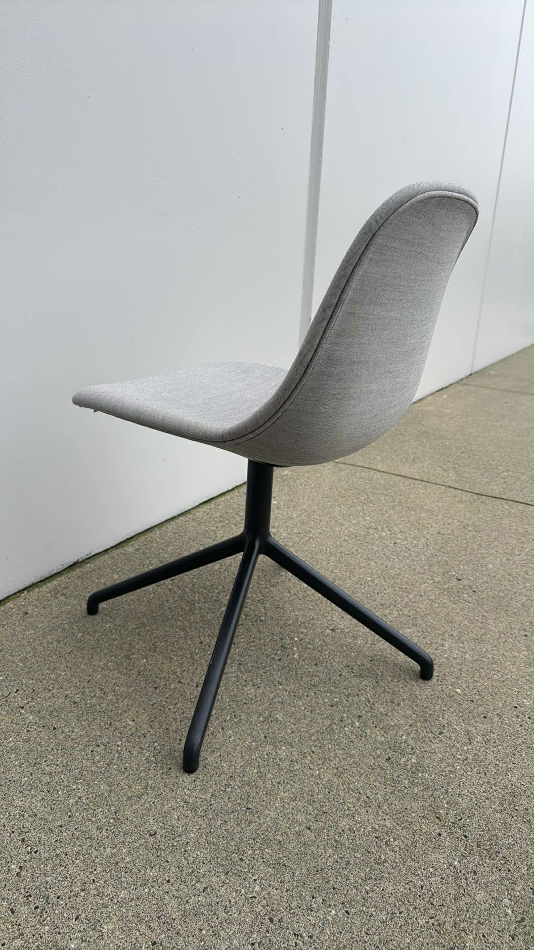 Muuto Fiber Side Chair