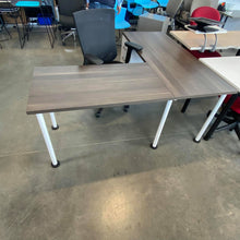 Load image into Gallery viewer, Used Steelcase Turnstone L-Shape Desk
