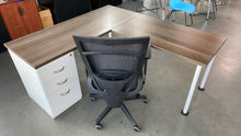 Load image into Gallery viewer, Used Steelcase Turnstone L-Shape Desk
