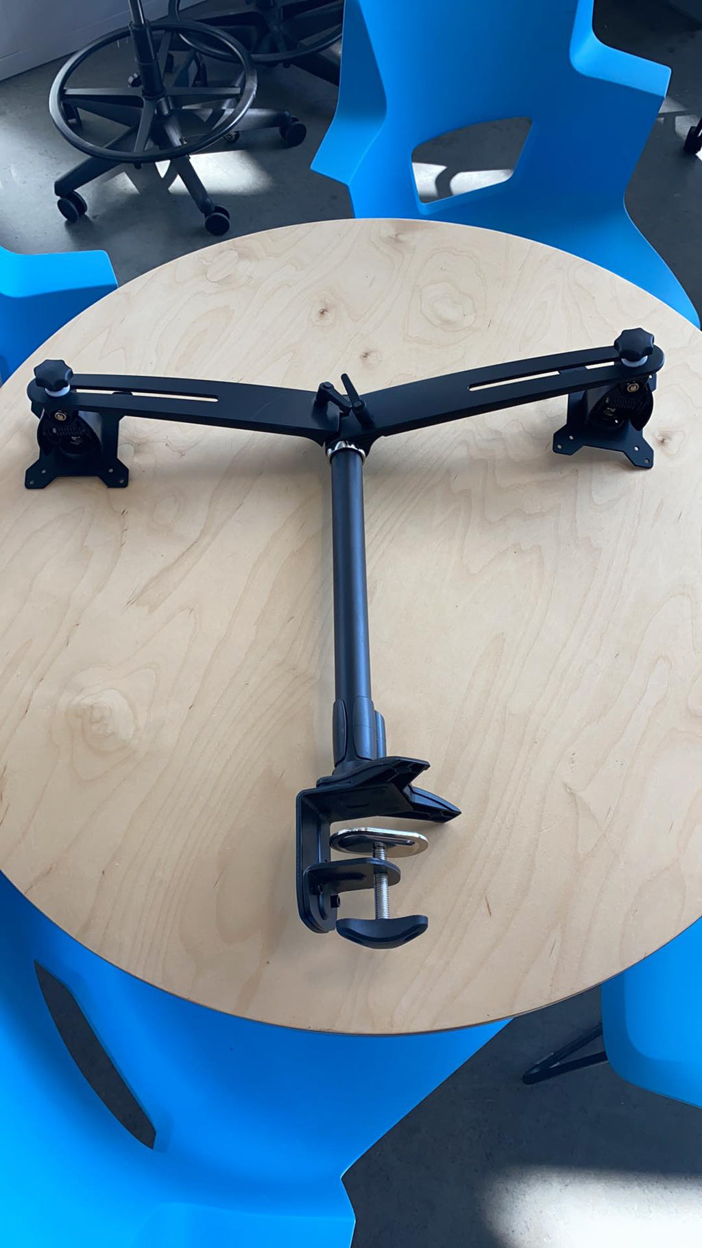Black Dual Monitor Arm – Desk Mount