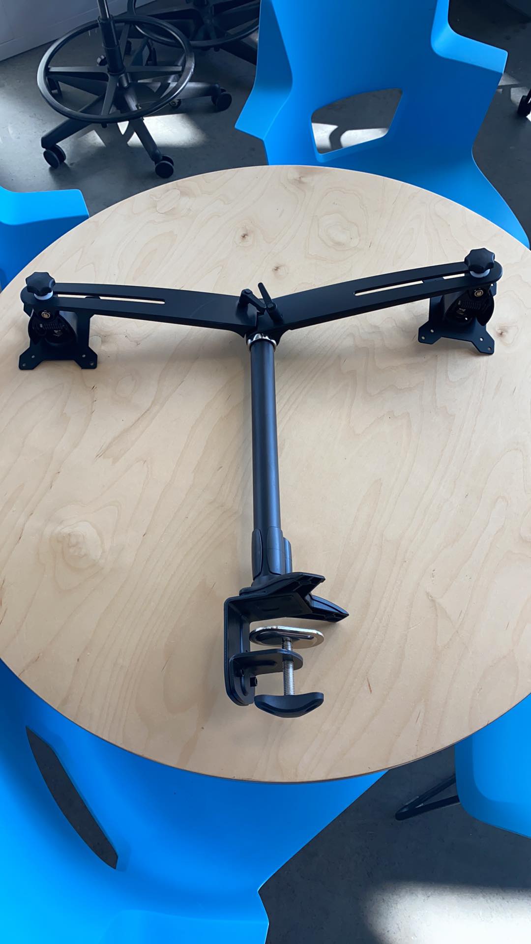 Black Dual Monitor Arm – Desk Mount
