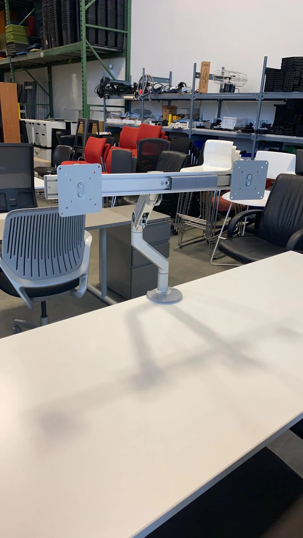 Used Humanscale M8 Dual Monitor Arm
