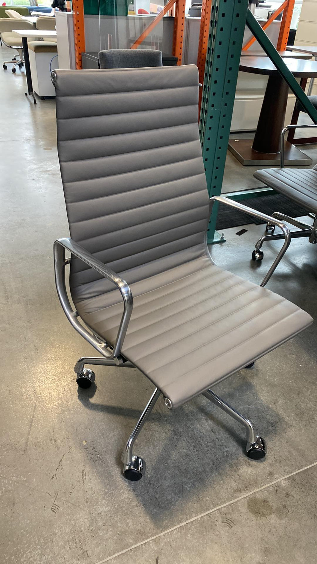 Used Herman Miller Eames Aluminum Executive Chair