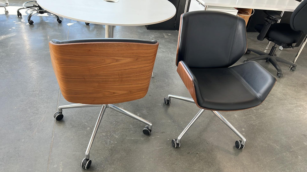 Used Boss Design Kruze Bucket Chairs