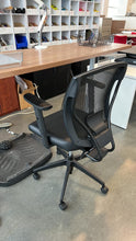 Load image into Gallery viewer, Used Global Ibex Ergonomic Office Chair
