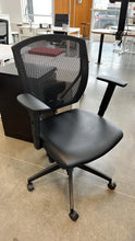Load image into Gallery viewer, Used Global Ibex Ergonomic Office Chair
