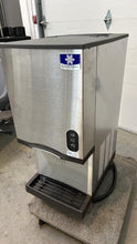 Load image into Gallery viewer, Used Manitowoc Industrial Air Cooled Countertop Ice Maker / Water Dispenser
