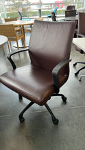 Load image into Gallery viewer, Used Steelcase Chord Executive Boardroom Chairs
