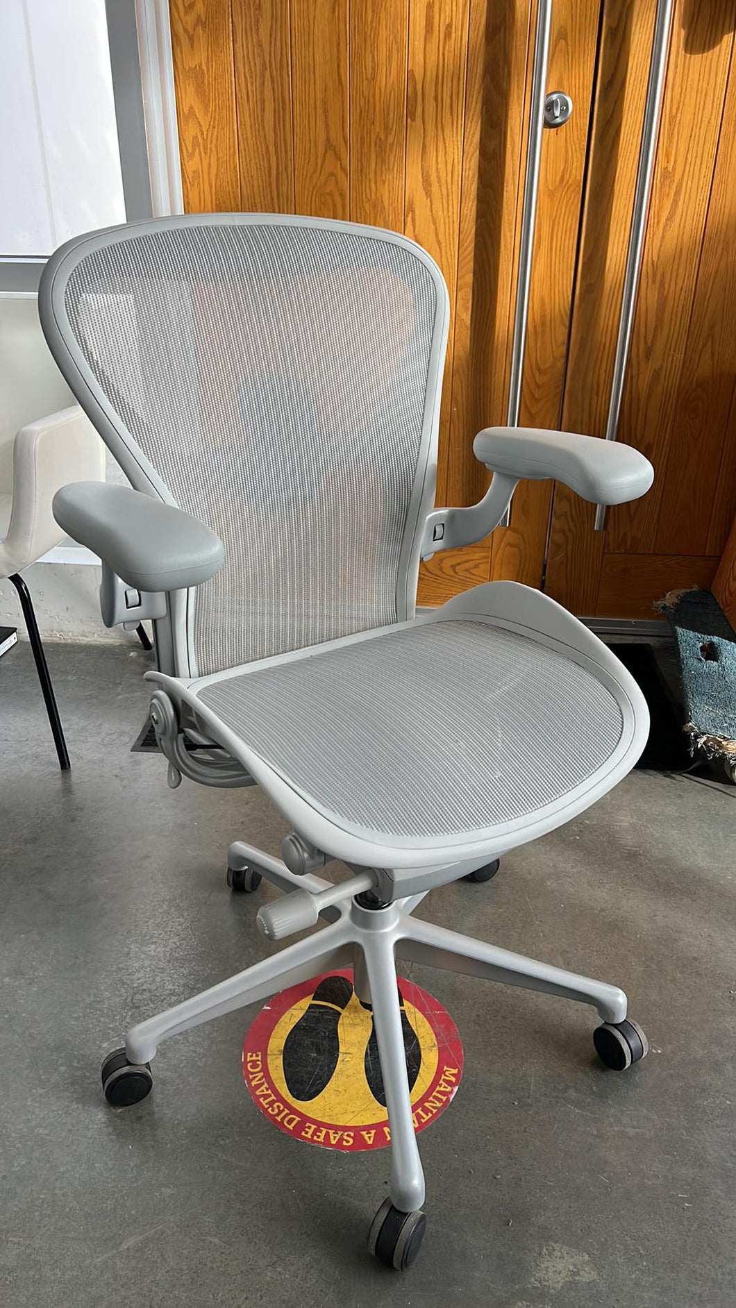 LIKE NEW White Herman Miller Aeron Chairs, Fully Loaded. Remastered!