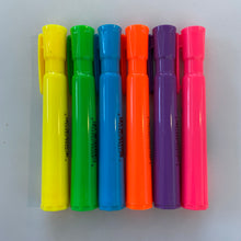 Load image into Gallery viewer, Lightly Used Chisel-Tip Highlighters, Assorted Colours
