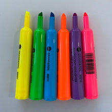 Load image into Gallery viewer, Lightly Used Chisel-Tip Highlighters, Assorted Colours
